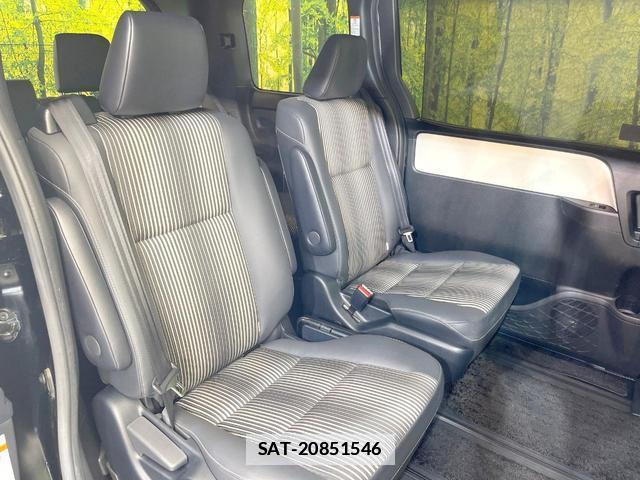 Toyota NOAH 2019-08 7870125-8