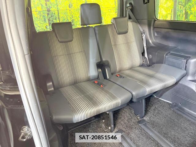 Toyota NOAH 2019-08 7870125-9