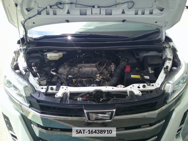 Toyota NOAH 2021-10 7870418-9