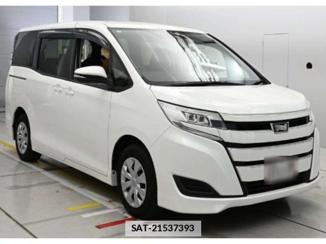 Toyota NOAH 2021-05 7870633-0