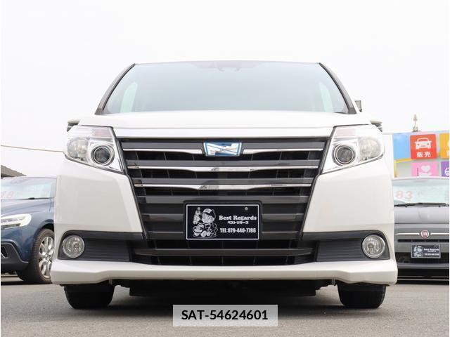 Toyota NOAH 2017-02 7870752-4