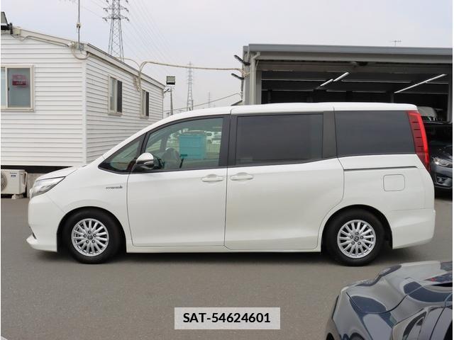 Toyota NOAH 2017-02 7870752-6