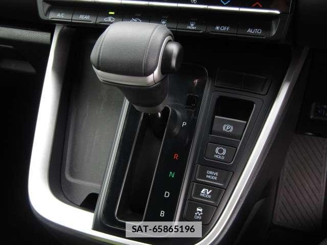 Toyota NOAH 2024-02 7871599-2