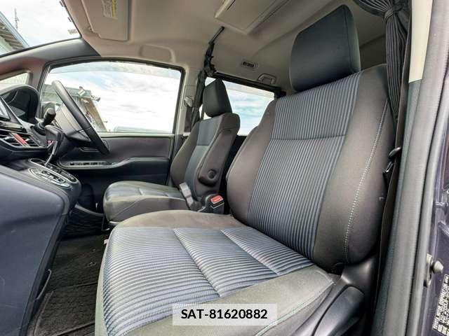 Toyota NOAH 2015-09 7871668-6