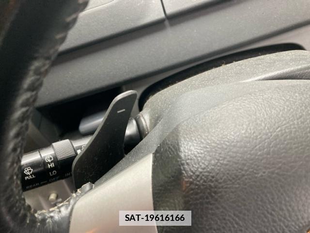 Toyota NOAH 2007-07 7871938-10