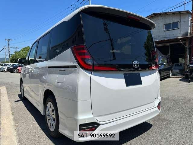 Toyota NOAH 2026-07 7872140-8