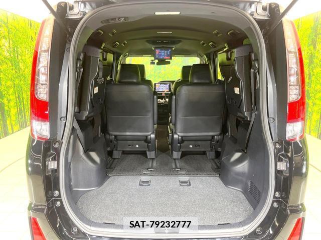 Toyota NOAH 2017-10 7872409-10