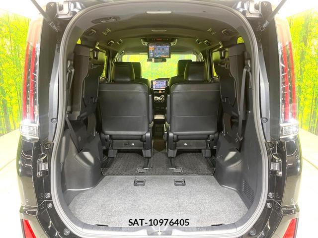 Toyota NOAH 2021-01 7872411-10