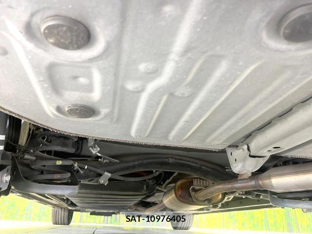 Toyota NOAH 2021-01 7872411-18