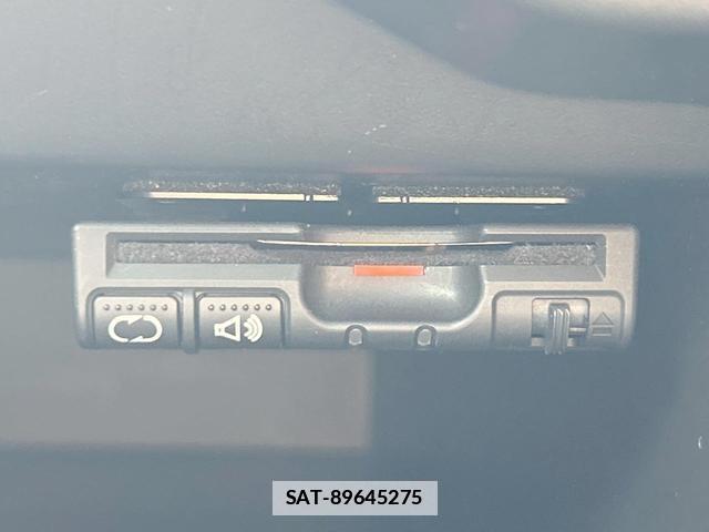 Nissan NOTE 2016-01 7867902-5