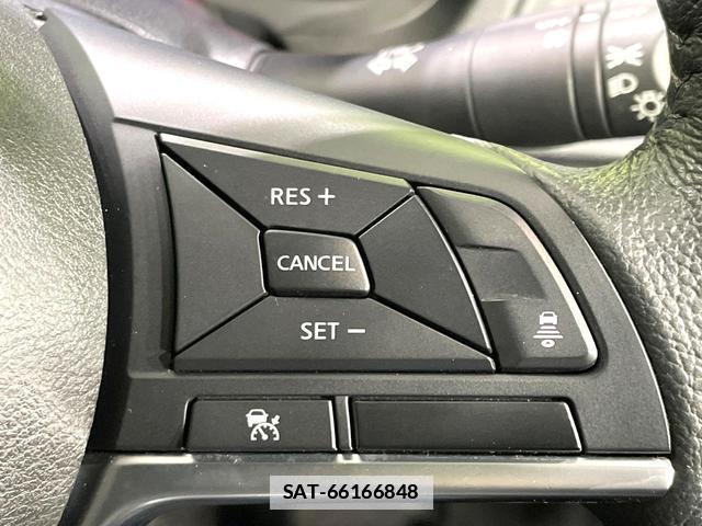 Nissan NOTE 2019-07 7868275-8