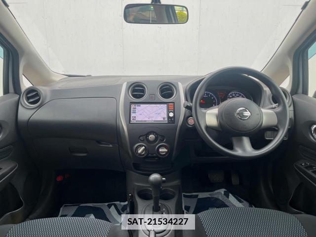 Nissan NOTE 2013-07 7868448-1