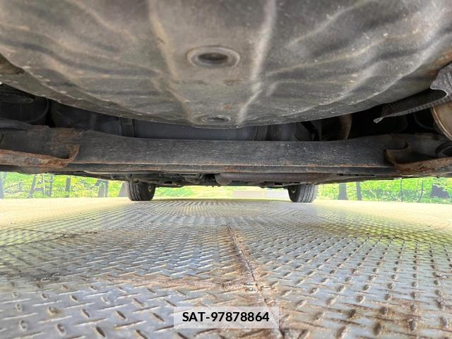 Nissan NOTE 2013-07 7869994-18