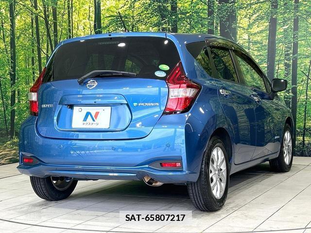 Nissan NOTE 2018-08 7870072-16