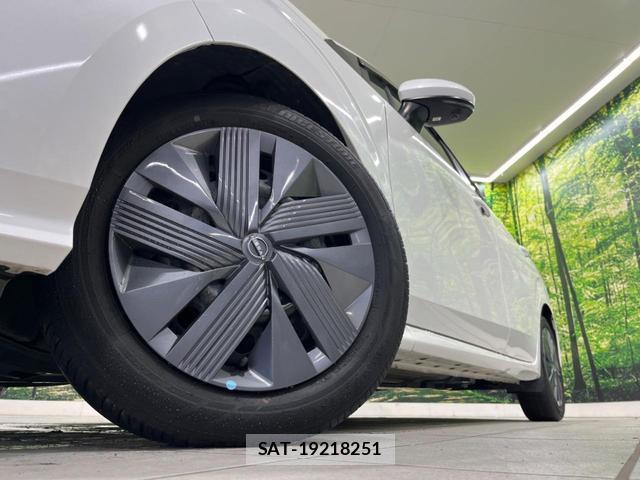 Nissan NOTE 2021-10 7870332-12