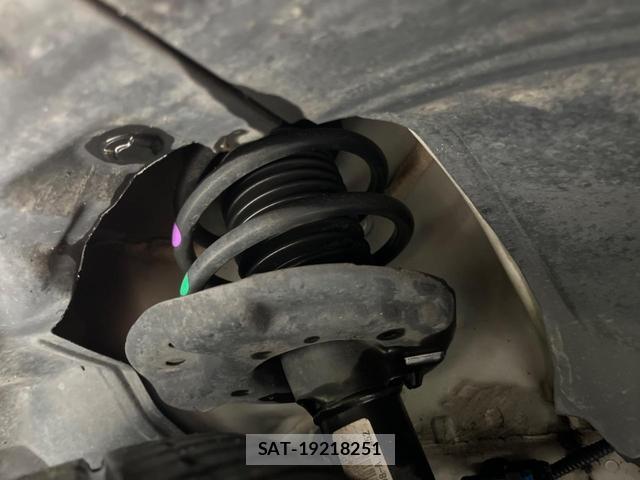 Nissan NOTE 2021-10 7870332-19