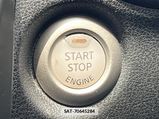 Nissan NOTE 2014-02 7871777-13