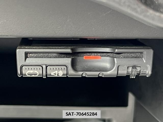 Nissan NOTE 2014-02 7871777-14