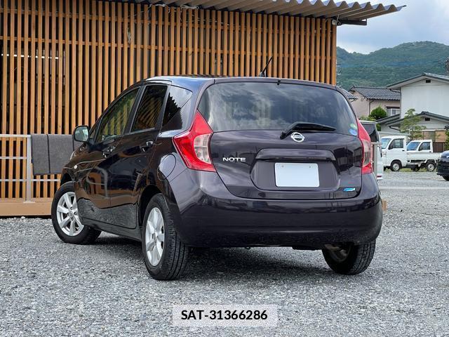 Nissan NOTE 2013-06 7871778-1