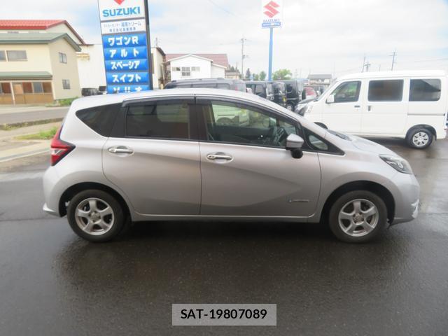 Nissan NOTE 2021-04 7872843-2