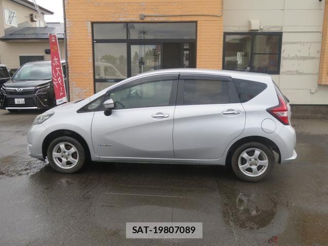 Nissan NOTE 2021-04 7872843-3
