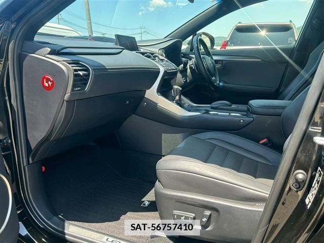 Lexus NX 2015-06 7867151-11