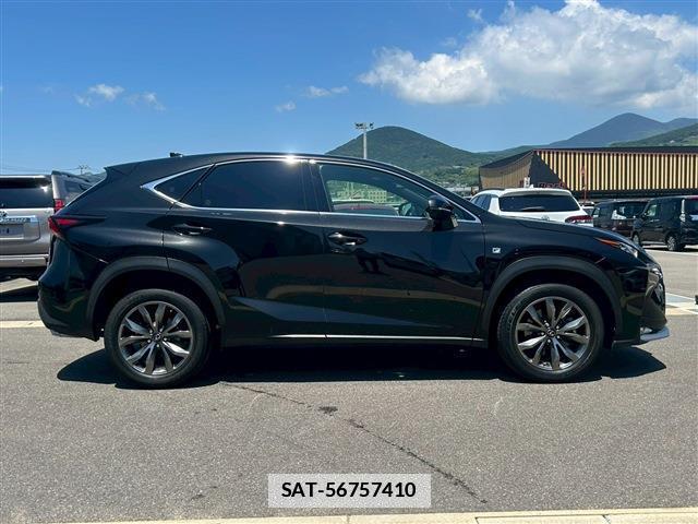 Lexus NX 2015-06 7867151-9