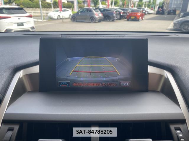 Lexus NX 2017-04 7871906-4