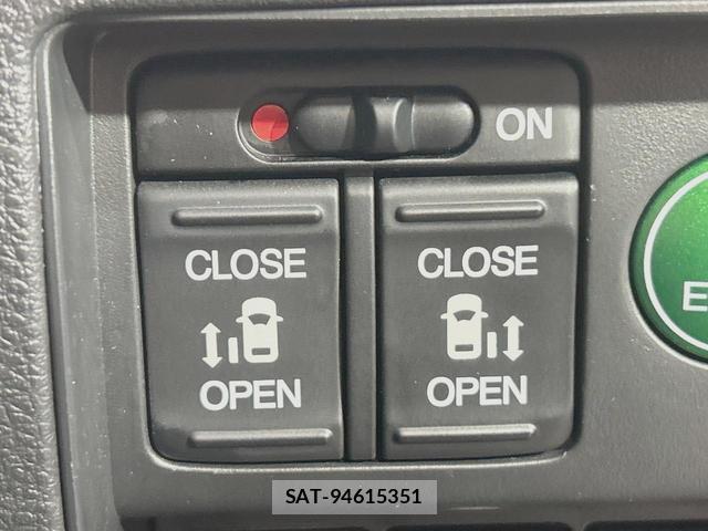 Honda ODYSSEY 2014-03 7867953-6