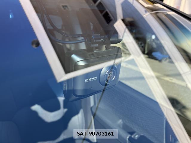 Honda ODYSSEY 2021-12 7869598-18