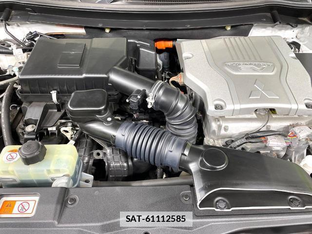 Mitsubishi OUTLANDER PHEV 2018-08 7868272-17