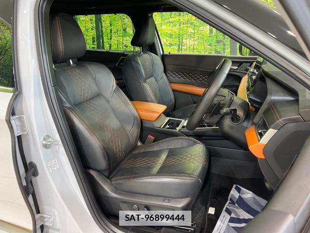 Mitsubishi OUTLANDER PHEV 2023-01 7870450-6