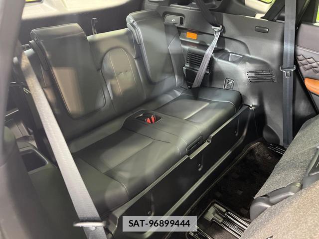 Mitsubishi OUTLANDER PHEV 2023-01 7870450-8