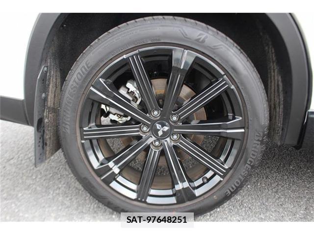 Mitsubishi OUTLANDER PHEV 2025-02 7870955-15