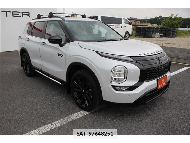 Mitsubishi OUTLANDER PHEV 2025-02 7870955-6