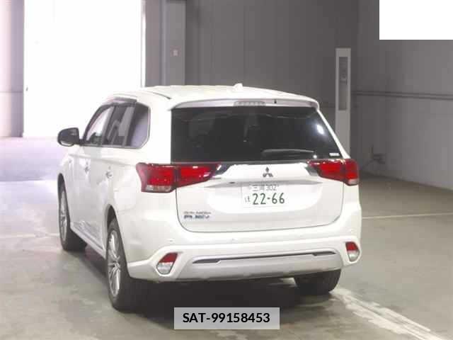 Mitsubishi OUTLANDER PHEV 2021-11 7871177-1