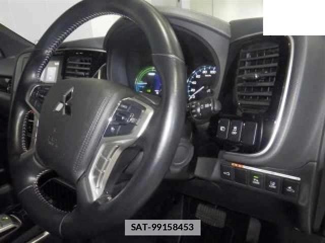 Mitsubishi OUTLANDER PHEV 2021-11 7871177-2