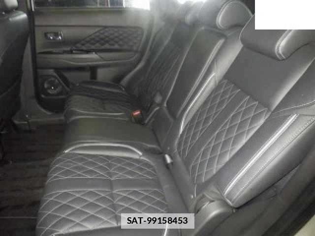 Mitsubishi OUTLANDER PHEV 2021-11 7871177-4