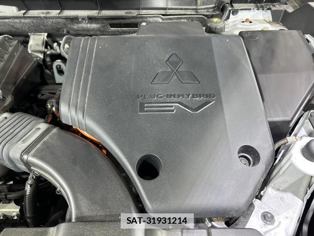Mitsubishi OUTLANDER PHEV 2023-07 7871311-17