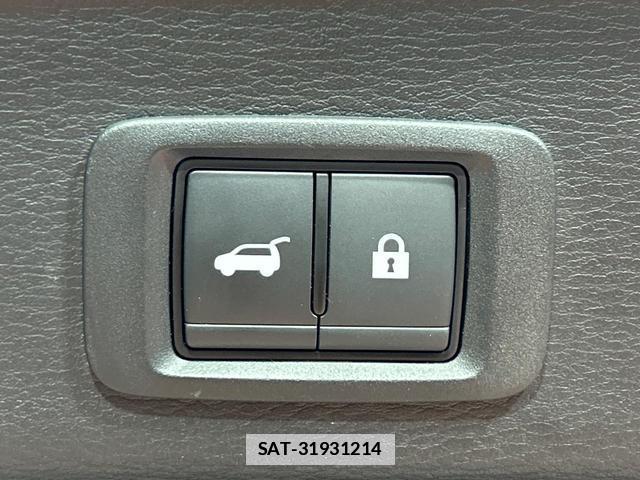 Mitsubishi OUTLANDER PHEV 2023-07 7871311-6