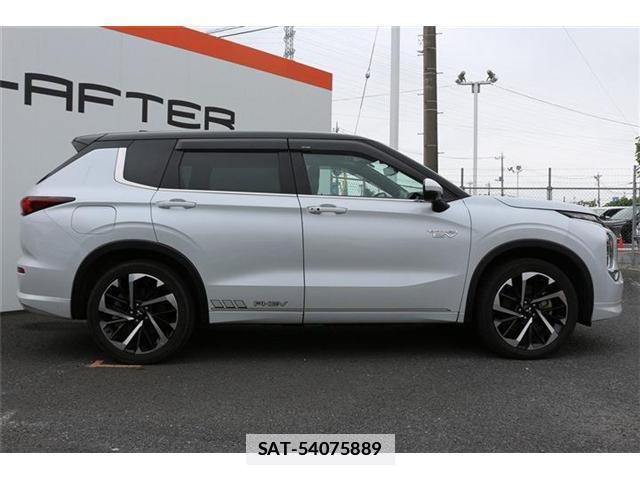 Mitsubishi OUTLANDER PHEV 2022-01 7872292-7