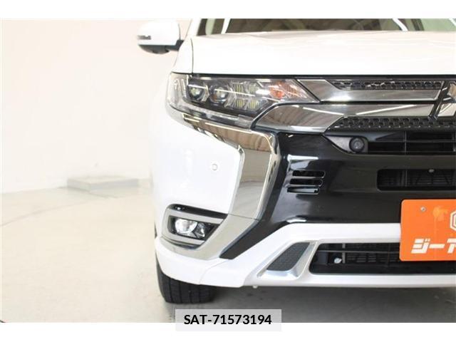 Mitsubishi OUTLANDER PHEV 2018-08 7872432-15