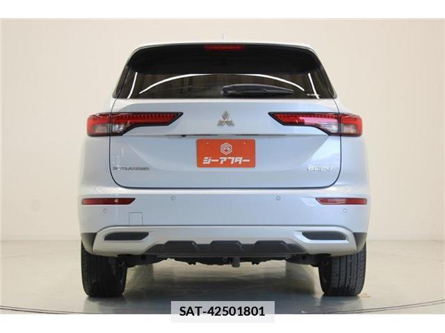 Mitsubishi OUTLANDER PHEV 2022-06 7872445-10
