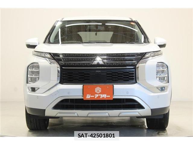 Mitsubishi OUTLANDER PHEV 2022-06 7872445-6