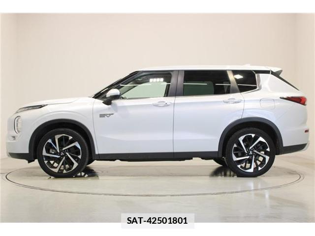 Mitsubishi OUTLANDER PHEV 2022-06 7872445-8