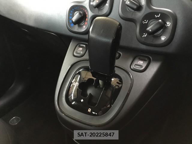 Fiat PANDA 2019-03 7872391-16