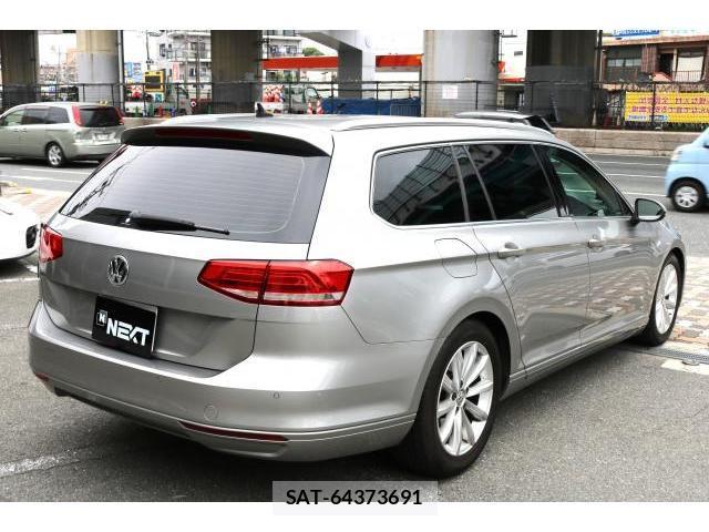 VolksWagen PASSAT VARIANT 2016-03 7870120-1