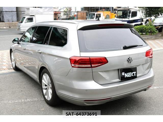 VolksWagen PASSAT VARIANT 2016-03 7870120-9