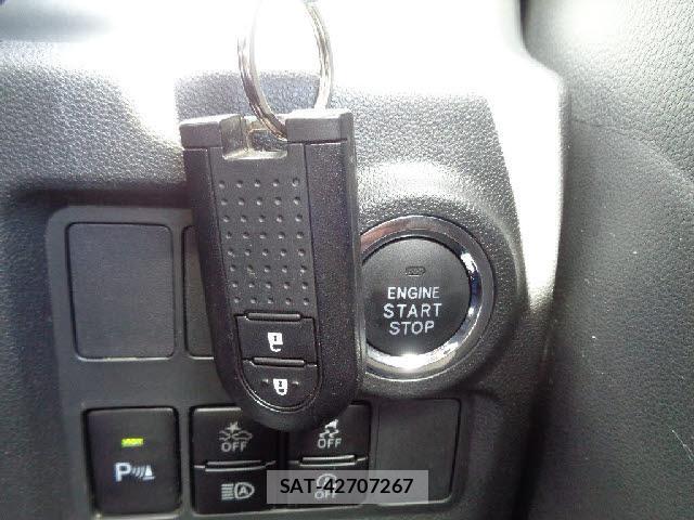 Toyota PASSO 2020-08 7869944-6