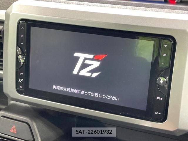 Toyota Pixis Mega 2018-02 7867209-5
